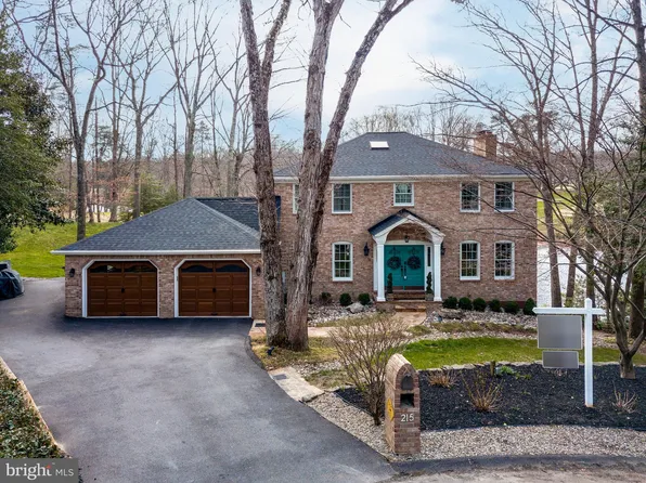 215 Saint Andrews Rd, Severna Park, MD 21146