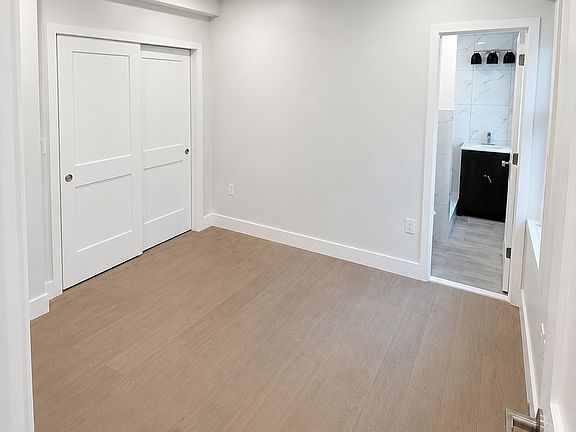 5th image of 3411 Baring St APT 3