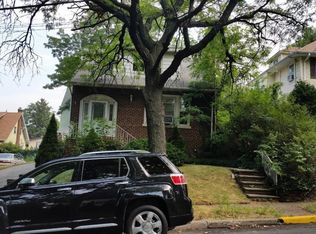 1015 Elm Ave, Ridgefield, NJ 07657