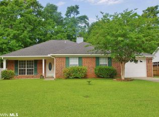 812 Wisteria Ln, Foley, AL 36535