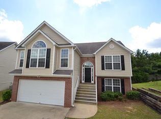 6601 Creekview Ct, Riverdale, GA 30296