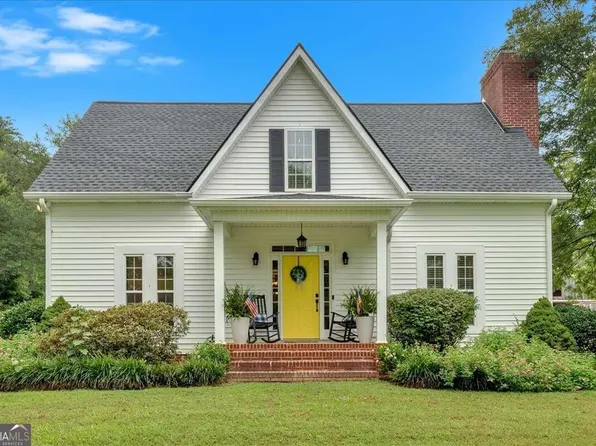 4 Brumbelow St, Aragon, GA 30104