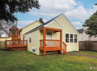 8109 15th Ave SW, Seattle, WA 98106