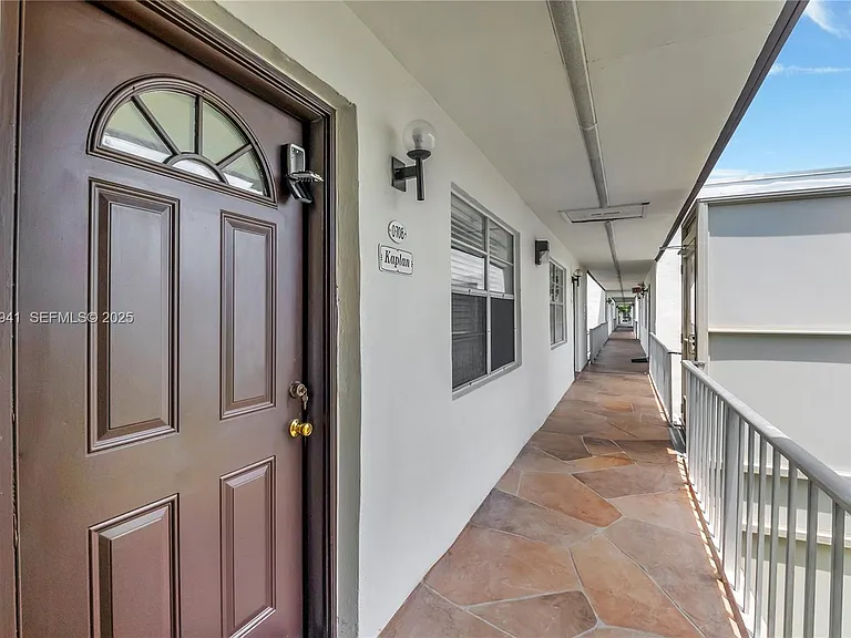 708 Normandy Ln #708-O — Photo 18