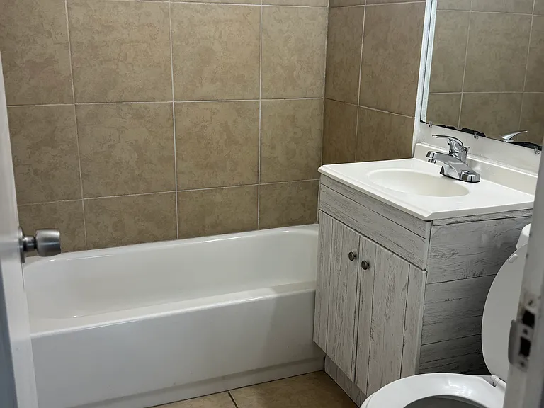 3120 SW 12th Pl #1 — Photo 28
