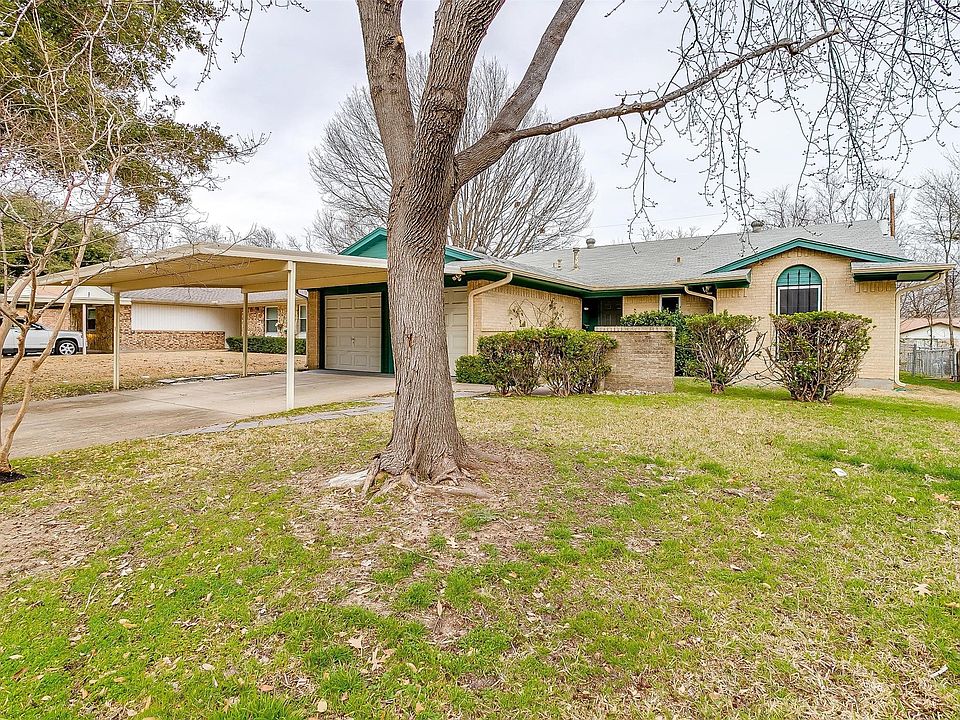 1st image of 324 Birchwood Cir