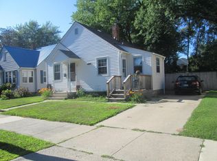 251 W 23rd St, Holland, MI 49423