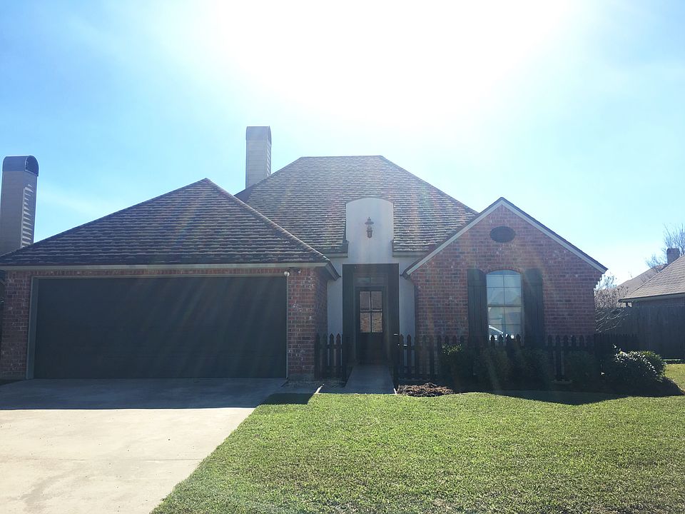 1st image of 108 Sandhill Crane Dr