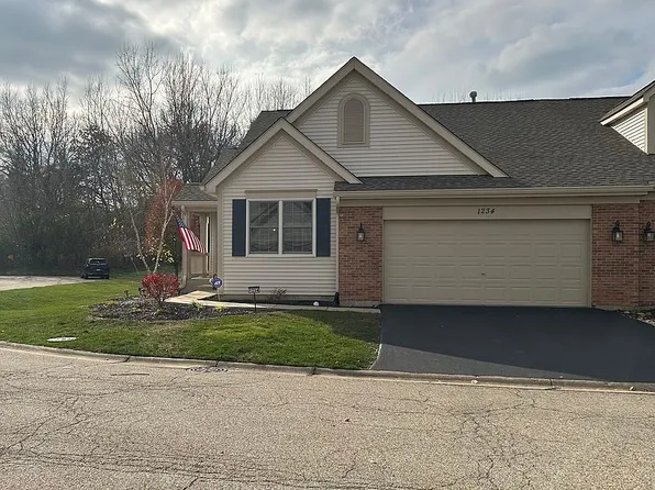 1234 Shagbark Ct, Fox Lake, IL 60020