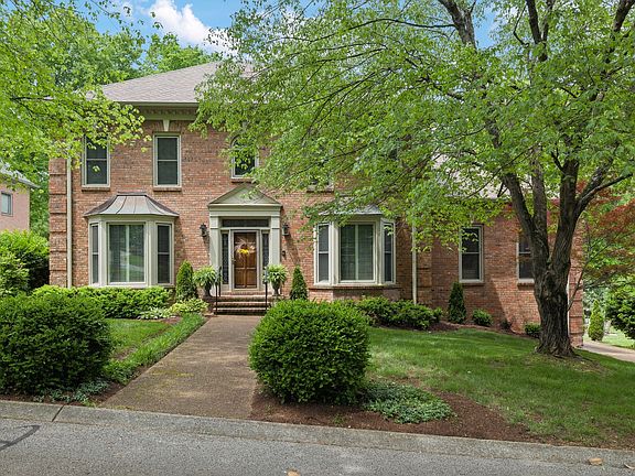 3rd image of 306 Watercress Dr