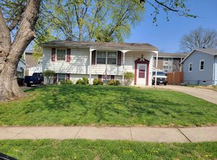 12446 Westwood Ln, Omaha, NE 68144