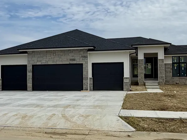 5517 N 213th Ave, Elkhorn, NE 68022