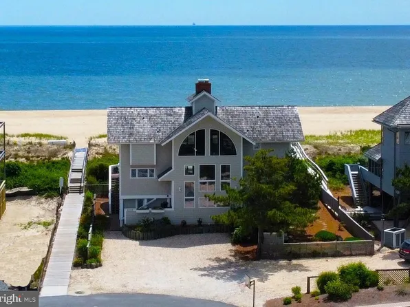 39738 Seaside Dr N, Bethany Beach, DE 19930