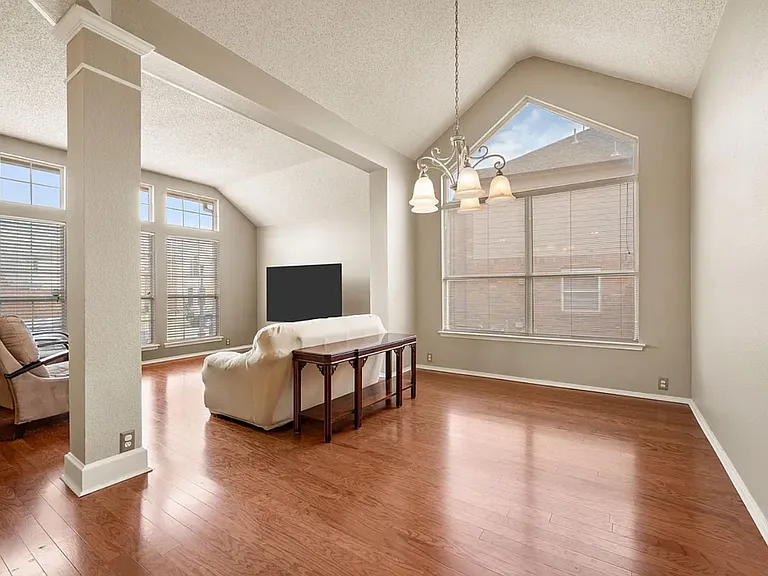 504 Vasey Oak Dr — Photo 17