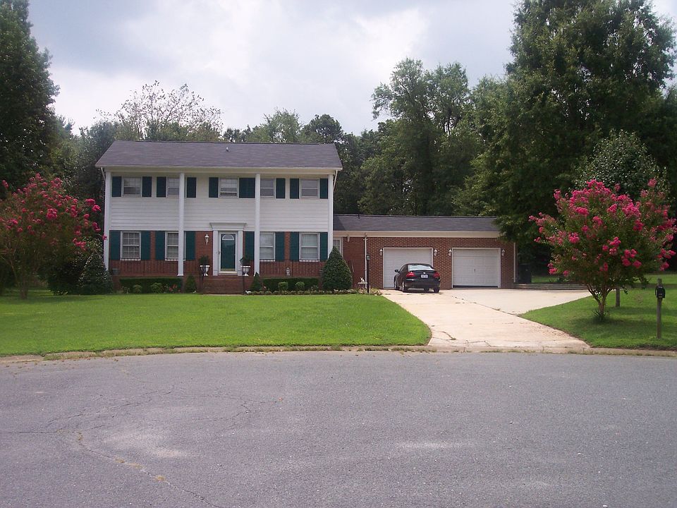 1406 Southwood Place