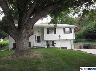 4605 N 54th Cir, Omaha, NE 68104