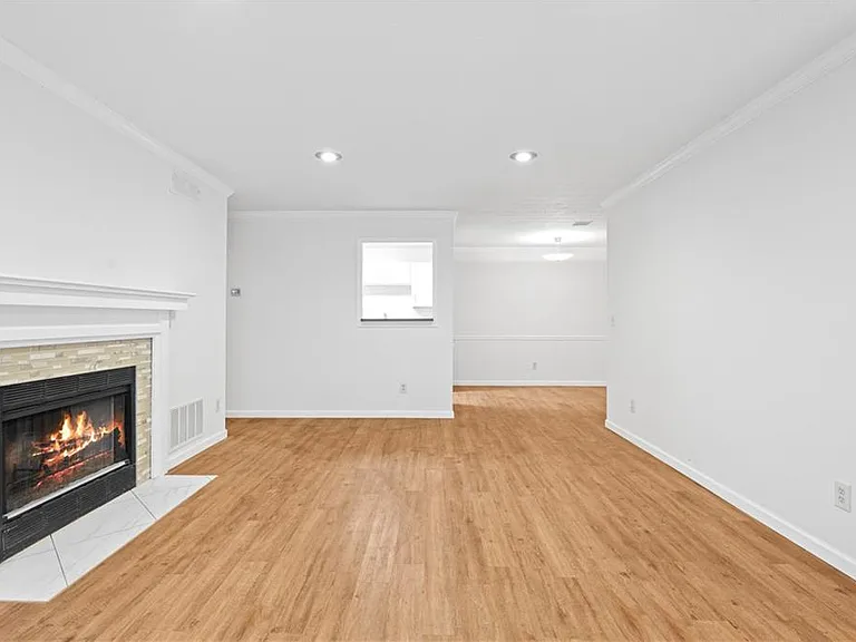 901 Gettysburg Pl — Photo 11