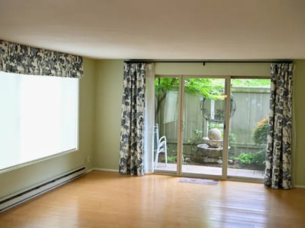 1250 Taylor Ave N APT 106, Seattle, WA 98109