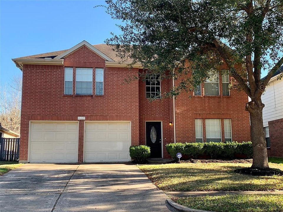 1st image of 16327 Lynn Crest Ct