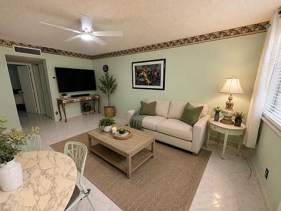 4th image of 2400 NE 10TH Street #205