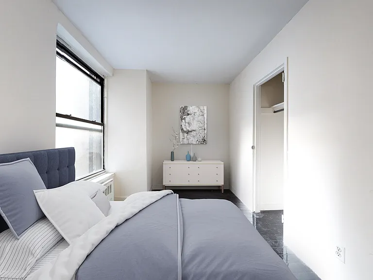 2419 Adam Clayton Powell Jr Blvd #3D — Photo 2
