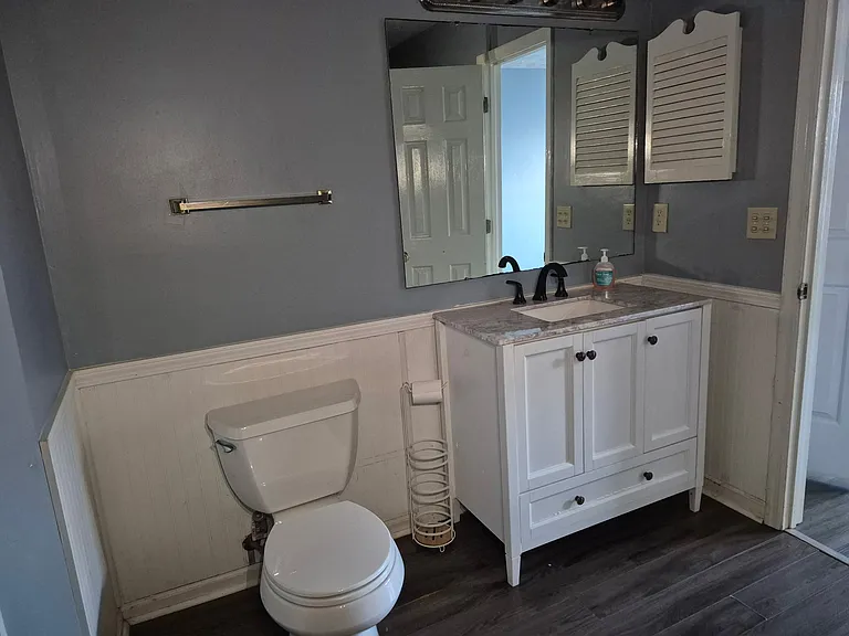 1004 Brookhollow Dr #2 — Photo 15