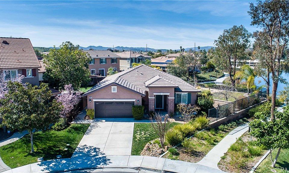 1st image of 29067 Loden Cir