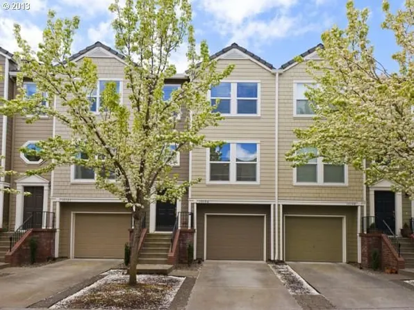 10136 NW Brighton Ln #111, Portland, OR 97229
