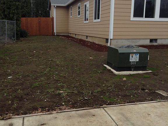 3rd image of 2210 E 29th St