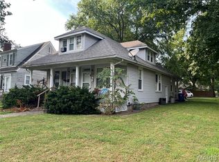 121 W Washington St, Collinsville, IL