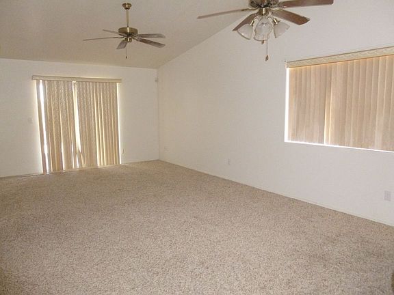 3rd image of 1321 Vaquero Dr Unit 103