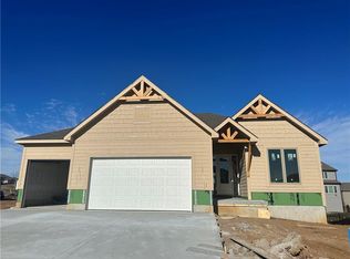 1004 Old Hickory Rd, Greenwood, MO 64034