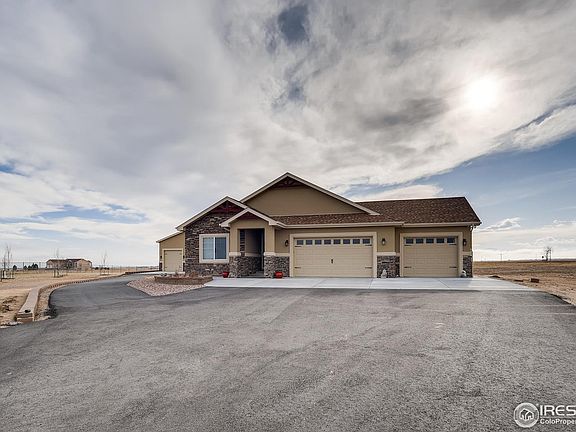 4th image of 16211 McConnell Ct