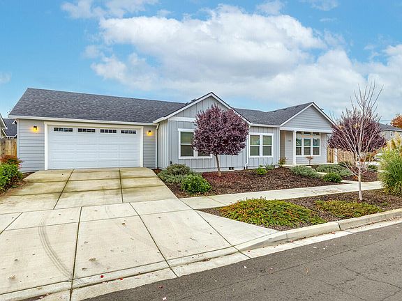 2nd image of 2353 Maple Park Dr