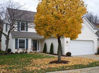 5947 Halle Farm Dr #11, Willoughby, OH 44094