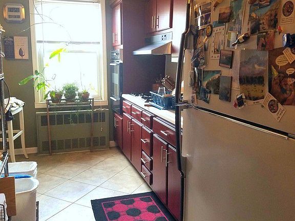 4th image of 2614 24th Ave #2