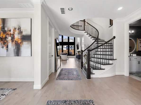 2413 Shane Dr, Midlothian, TX 76065