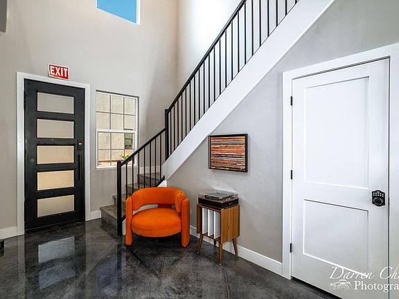 2nd image of 1460 S Windsor Pkwy Unit 5