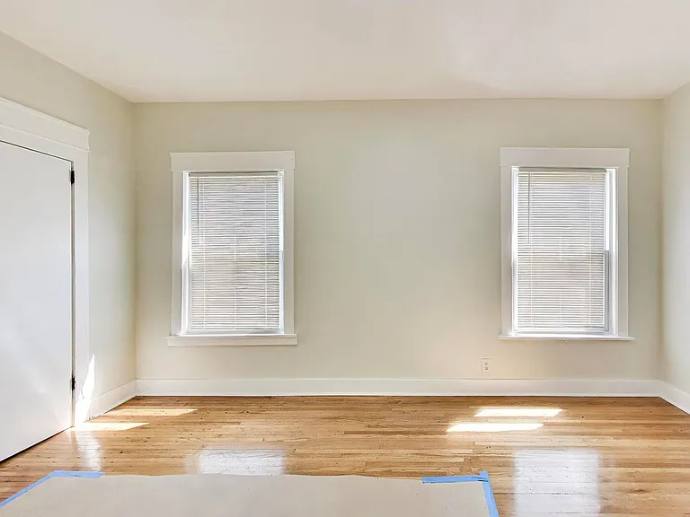 43 N Menard Ave #2 — Photo 38