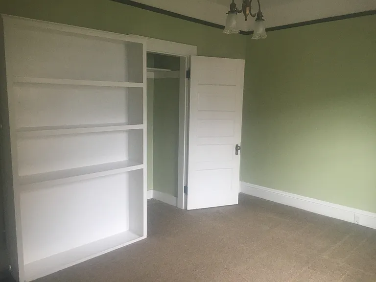 NE BEDROOM