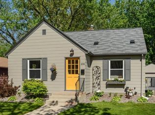 1034 Kruse St, West Saint Paul, MN 55118