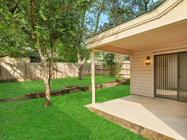 13018 Brook Garden Ln — Photo 18