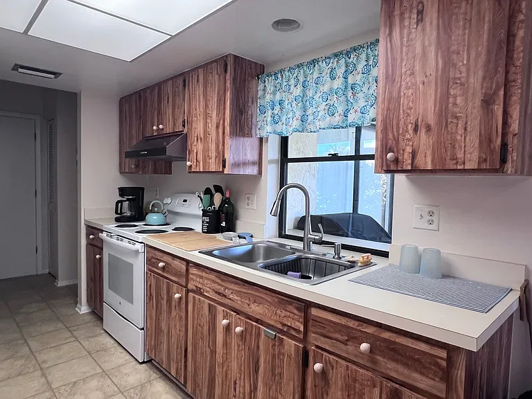 171 Abalone Rd — Photo 9