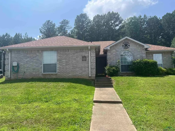 1301 Penny Ln, Kilgore, TX 75662