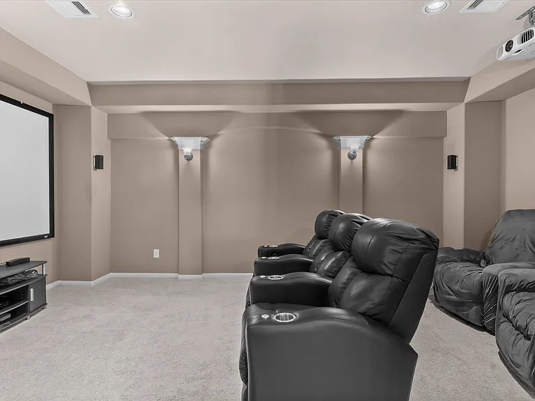 14807 Diane Manor Ln — Photo 33