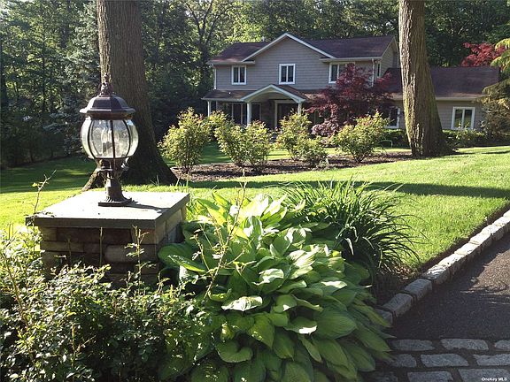 3rd image of 33 Hastings Dr