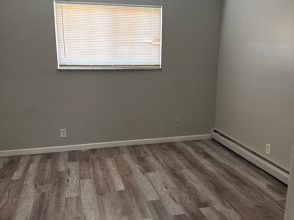 5th image of 1 E North St #123-8