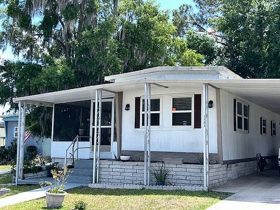 2nd image of 1104 Fountainview S #F03