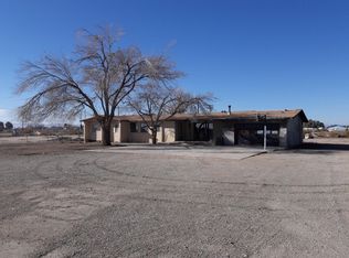 2097 Sierra Hwy, Rosamond, CA 93560