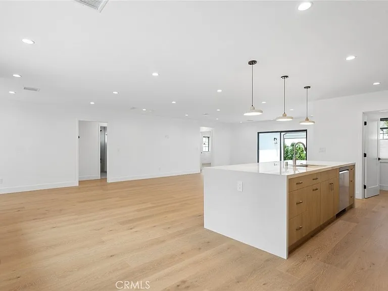 6300 Teesdale Ave — Photo 12